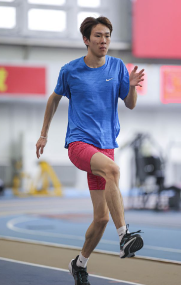 跟随米乐体育下载m6了解最新赛事信息